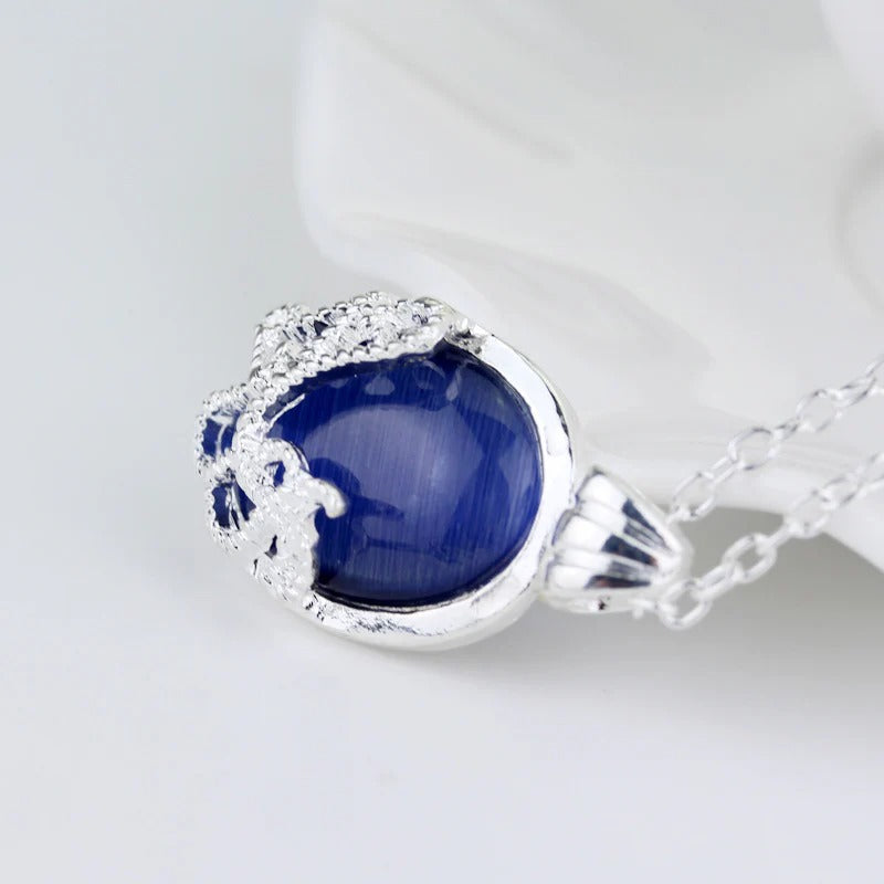 Vampire Oval Stone Pendant Chain Necklace